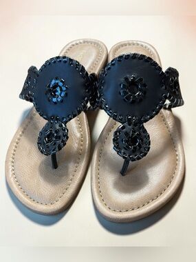 Franco Fortini Black Floral Cutout Slide Sandals Women’s 8M Like New